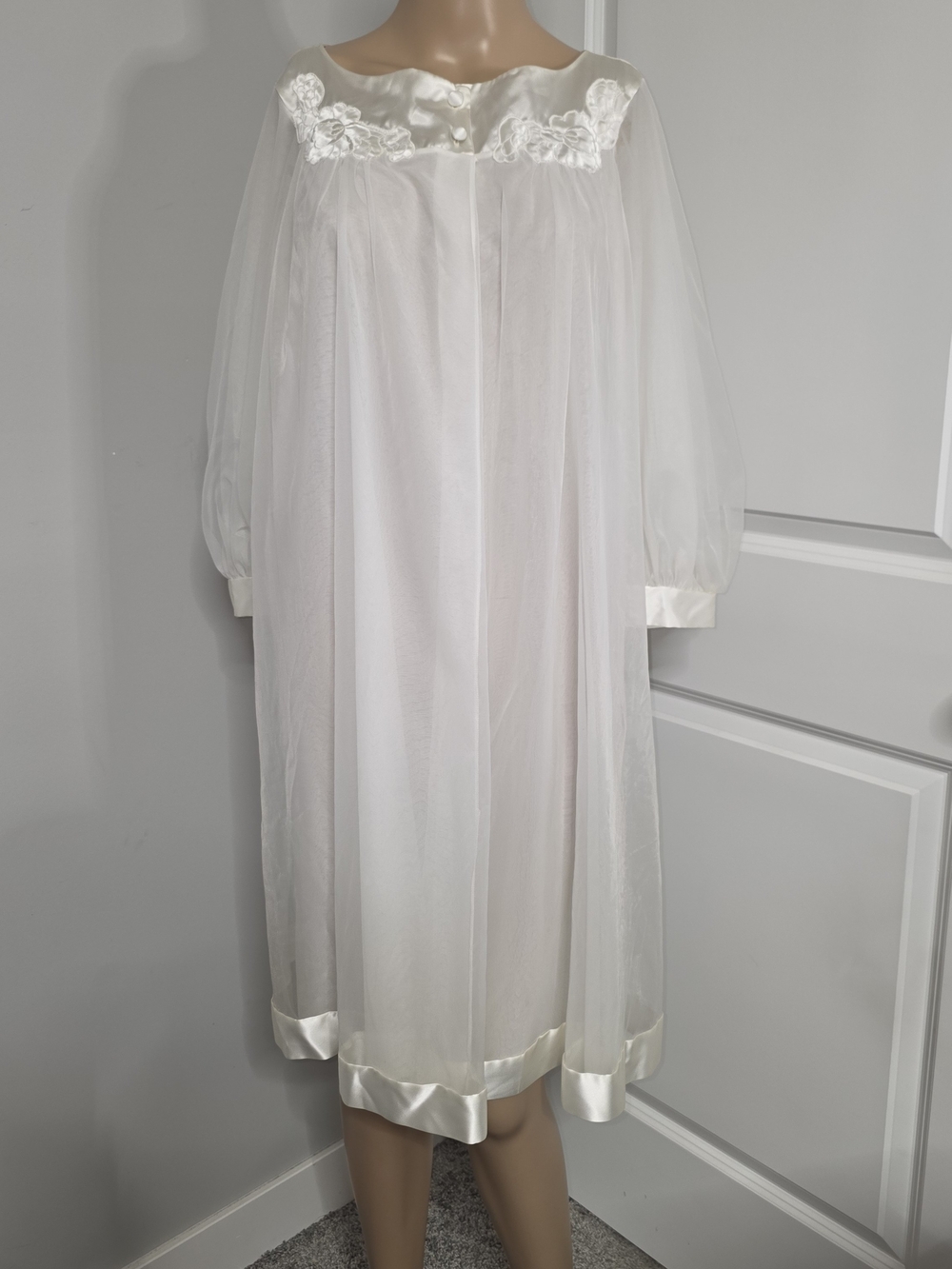 VTG 60's Gossard Artemis Double Layer Chiffon Bridal Robe Sheer Ivory M #1101